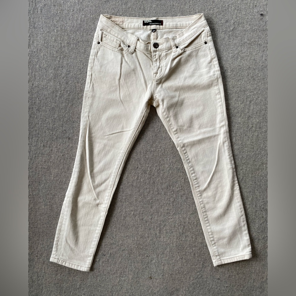 BDG Grazer Cigarette Jean 26